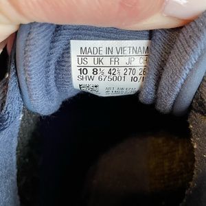 Adidas Suede Blue size 10